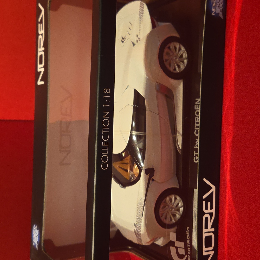 1:18 Scale Citroen GT Model Car by Norev